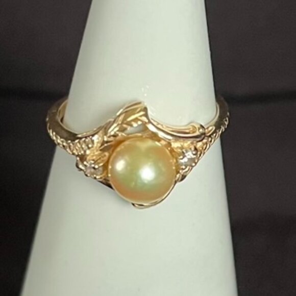 Jewelry - Vintage 1940's Japanese Akoya Golden Pearl & White Topaz 10K Gold Ring sz 5